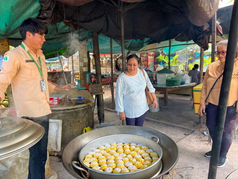 Siem Reap: Angkor Wat Small-Group Sunrise Tour & Breakfast - The short follow-ups that close the loop: Baphuon and Tonle Om Gate