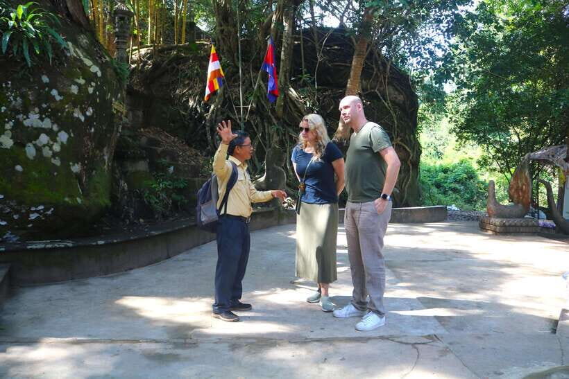 Siem Reap: Angkor Wat Sunrise and Best Temples Tour - Terrace of the Leper King and Terrace of Elephants: what to spot while you walk