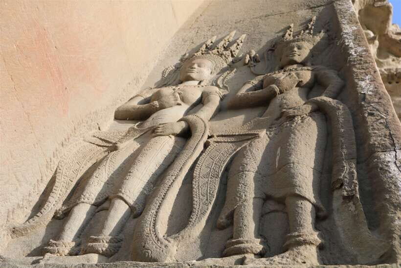 Siem Reap: Angkor Wat Sunrise and Best Temples Tour - Price and value: $26 plus the Angkor Pass reality