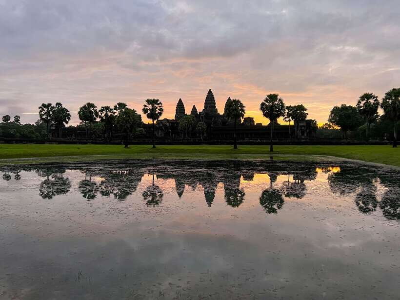 Siem Reap: Angkor Wat Sunrise and Market Tour by Jeep - Angkor Wat at Sunrise: What You’re Really Chasing