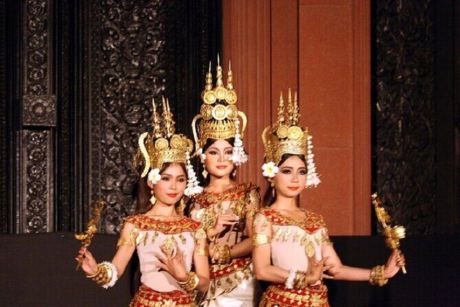 Siem Reap: Apsara Dance Show & Dinner with Tuk-Tuk Transfers - Apsara Dance in Siem Reap: What This Evening Actually Delivers