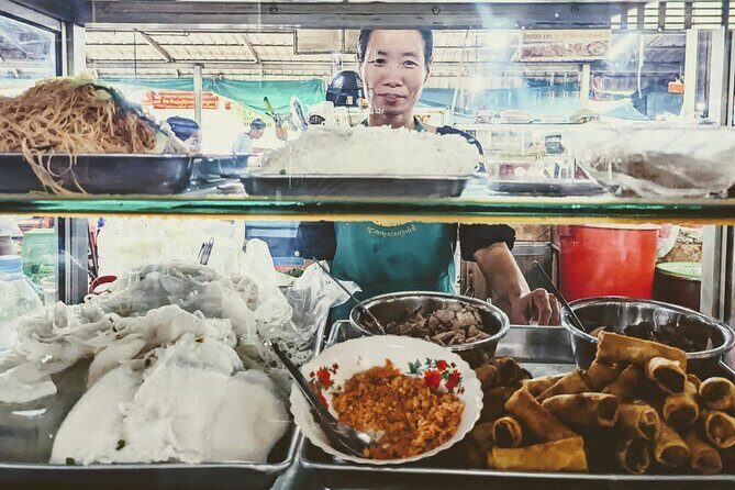 Siem Reap Authentic Breakfast and Market Tour - What the tuk-tuk pickup and small group actually change