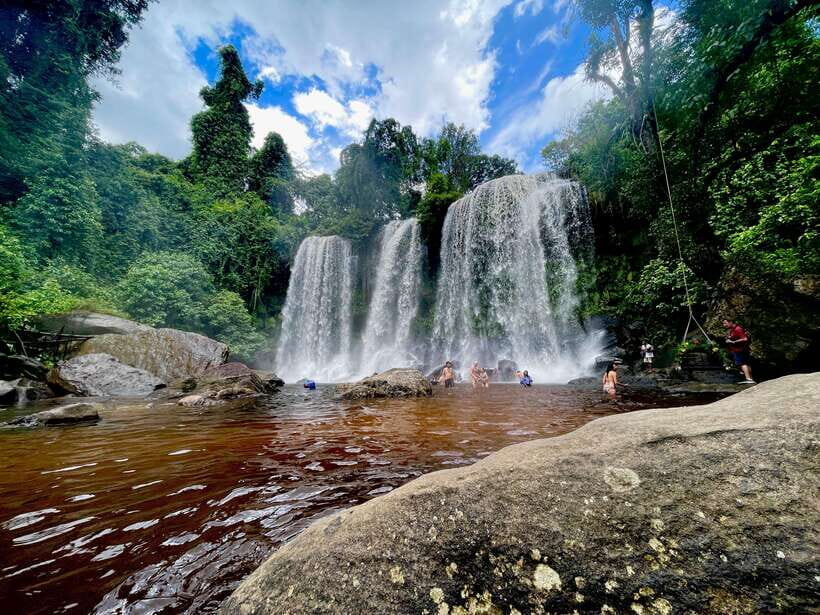Siem Reap: Beng Mealea, Banteay Srei & Kulen Waterfall Trip - Sacred Phnom Kulen: Preah Ang Thom, the Big Buddha, and 1,000 Lingas