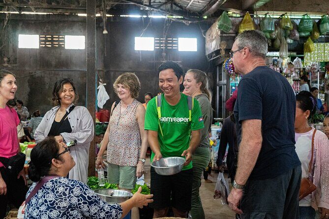 Siem Reap: Countryside Sunset Bike Tour / E-Bike or Tuk Tuk - The winery break and aperitif: when the taste adds memory