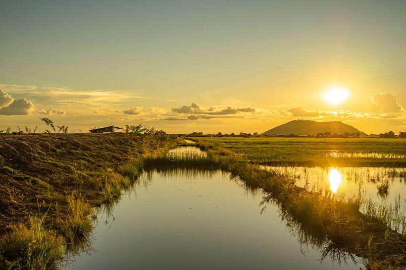 Siem Reap: Countryside Sunset Jeep Tour / SUV Available - Key highlights worth planning for