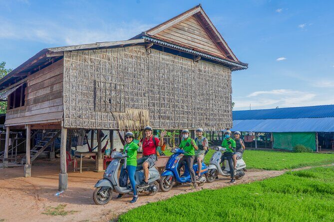Siem Reap Countryside Sunset Vespa Tour / Tuk Tuk Available - Late-afternoon timing and why it feels more local