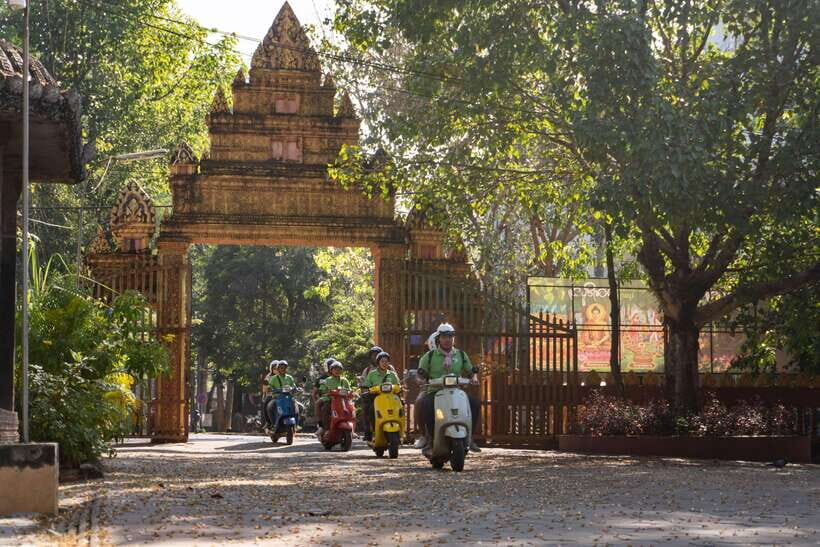 Siem Reap Evening Food Tour - On Promotion Price limit Offer - Price and Value: $15 for 4.5 Hours of Real Eating