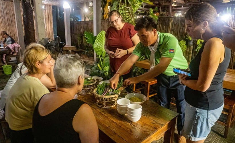 Siem Reap: Evening Foodie Vespa Tour / Tuk Tuk Available - Practical tips so the night goes smoothly