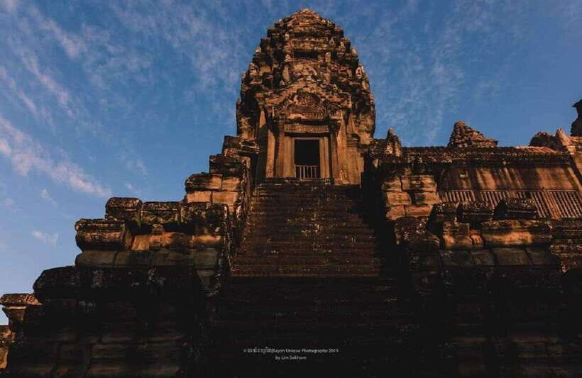 Siem Reap: Full Day Angkor Wat Temple Tour with Sunset - Phnom Bakheng for Sunset: The Climb Is Part of the Ticket