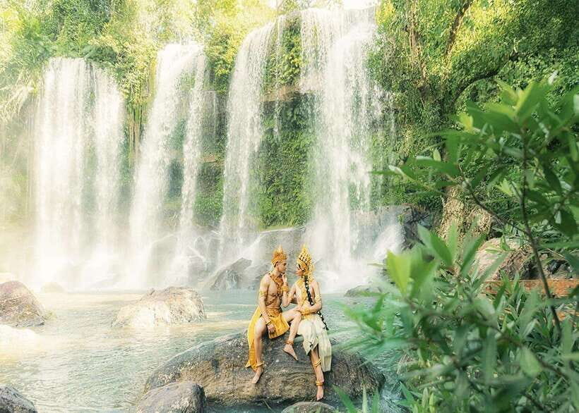 Siem Reap: Kulen Waterfalls and Banteay Srei Tour - Banteay Srei: the Citadel of Women and its pink sandstone details