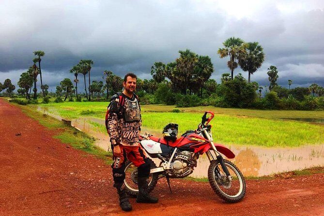 Siem Reap One Day Dirt Bike MotorbikeTour - Stop 2: Prasat Beng Mealea, Hidden Paths, and the Entry Fee Surprise
