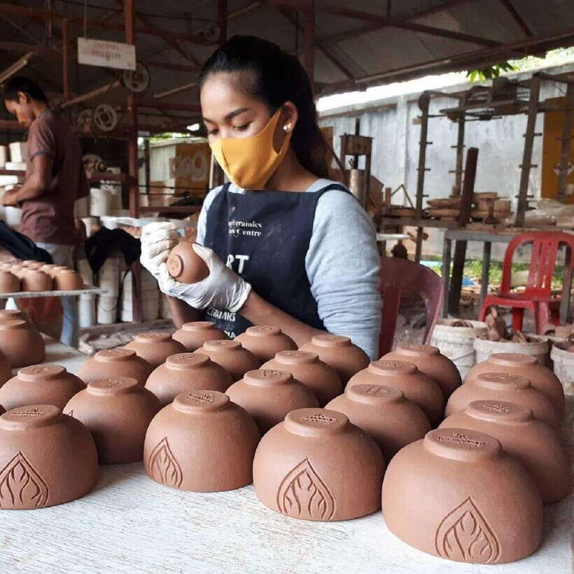 Siem Reap : Pottery Classes with Transfer round trip - The workshop visit that sets you up to succeed