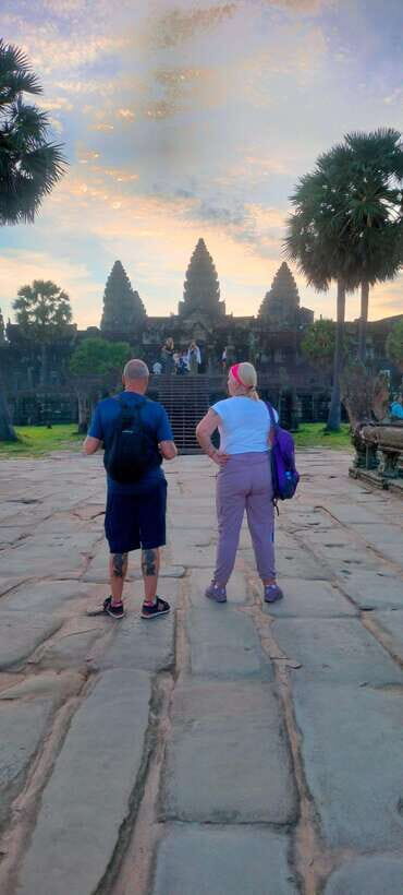 Siem Reap Private Tour: Angkor Wat Sunrise And Banteay Srei - Key points I think you should notice