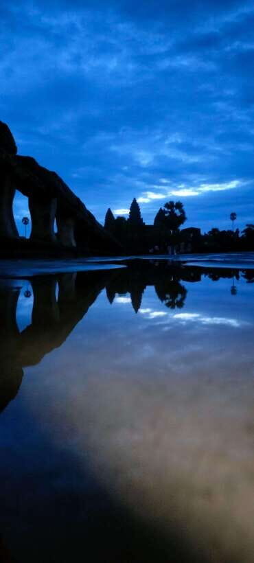 Siem Reap Private Tour: Angkor Wat Sunrise And Banteay Srei - Angkor Wat on Foot: The Essentials, With Clear Direction