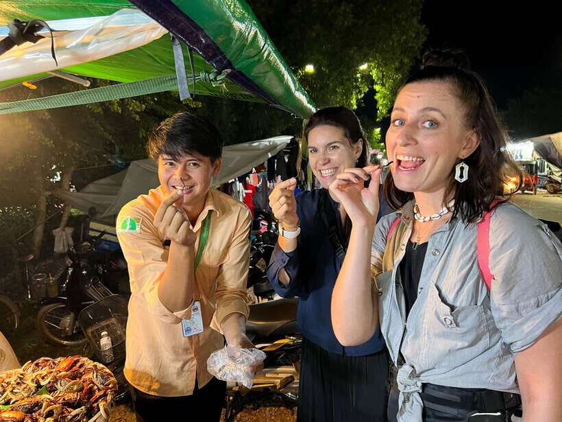 Siem Reap: Tonle Sap and Kampong Phluk Tour with Street Food - Siem Reap’s night market for local snacks, fruit, and everyday shopping