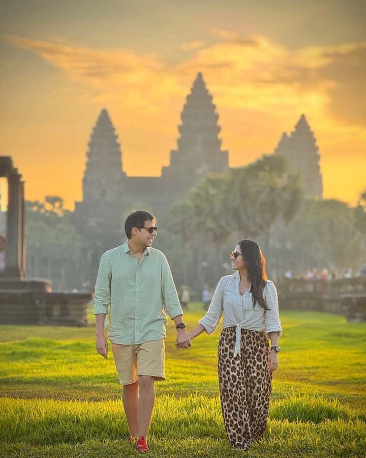 Siem Reap: Ultimate Angkor Wat Offbeat Experience by Jeep - Pickup to Angkor Wat: settling in before the main site