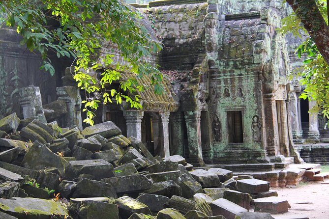 Siem Reap’s signature temples discovered - Transportation and entry fees: where this tour hides its value