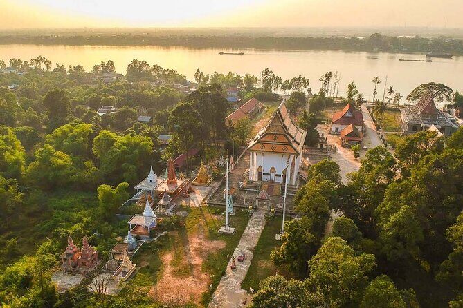 Silk Island Private Half-Day Tour from Phnom Penh - Traditional silk weaving lessons: from worm to loom perspective