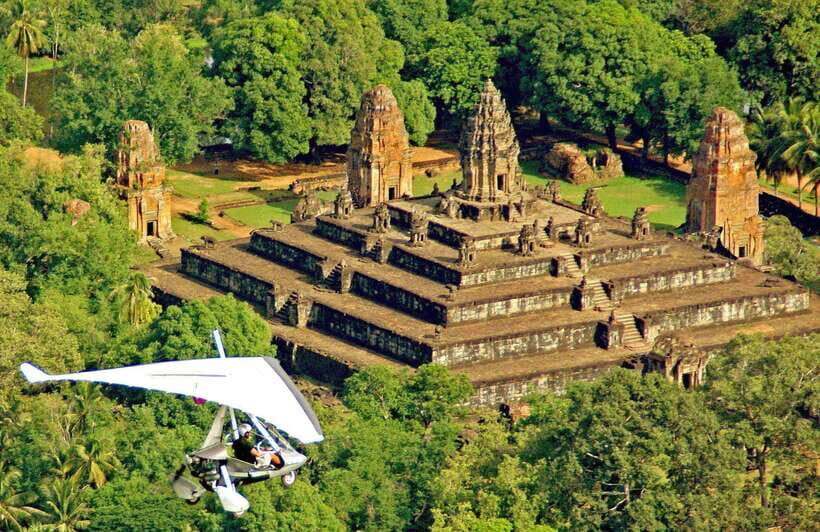 Sky Venture Microlight Siem Reap - Sky Venture Microlight and the calm factor (pilot + you only)