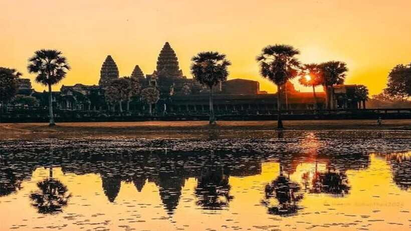 Small-Group Explore Angkor Wat Sunrise Tour with Guide - Practical tips so you enjoy every stop
