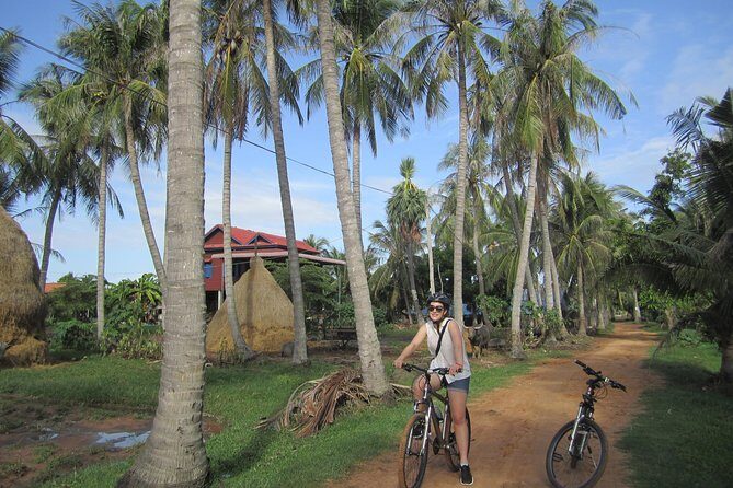 South Corner: Countryside & Floating Village - Morning Market Stops and Khmer Sweet Tastes