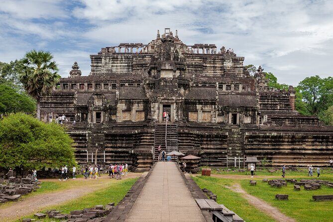 Sun Rise at Angkor Wat Small Group Day Tour from Siem Reap - Angkor Thom South Gate, Bayon, and the Terraces