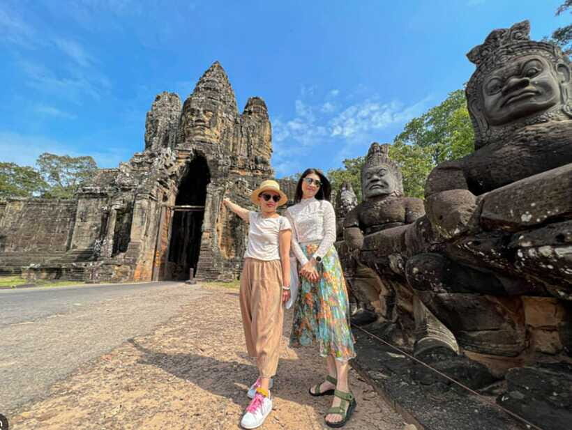 Sunrise at Angkor Wat and Small Tour with Tours Guide - Ta Prohm Jungle Temple: The Temple That Looks Like It’s Fighting Back