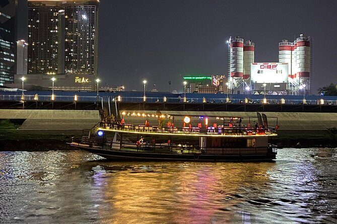 Sunset Cruise-Unlimited Beers-Sodas-BBQ buffet-Fruit platter - The Mekong at sunset: the scenery you can actually plan around