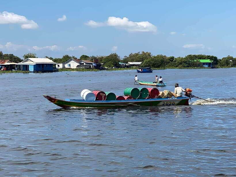 Tonle sap, Kompong Phluk (Floating village) Private Tour - Why Kompong Phluk feels different from big Siem Reap day trips