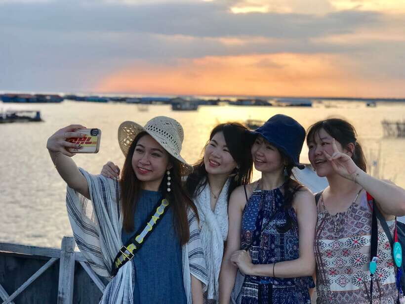Tonle Sap Tour of Kompong Phluk Village & Evening Food tour - Kompong Phluk: the floating village vibe you came for