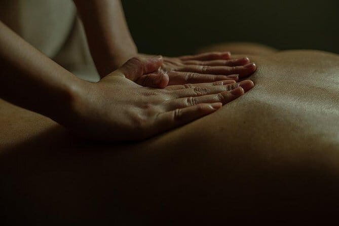 Traditional Head, Back & Shoulder Massage in Siem Reap - Finding Bodia Spa Pub Street without stress