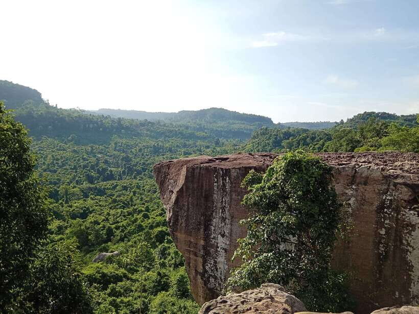 Trekking Tour at Phnom Kulen National Park from Siem Reap - The hike on Kulen: jungle paths, viewpoints, and the lingams