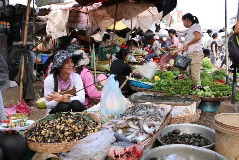 Twilight Tastes of Siem Reap Include Dinner - Dinner with Lok Lak and sour soup: the evening’s payoff