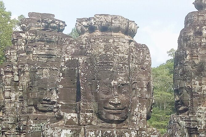 Unveil The Magic Of Angkor Wat Sunset In A Day Personalized Tours - Phnom Bakheng Sunset: the light-focused finale