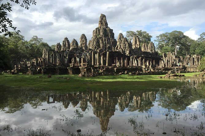 Unveiling 2 Days Private Angkor Wat/Beyond In Sunrise/Sunset Tour - Ta Prohm, Bayon, and Angkor Thom: the heart of the Angkor story